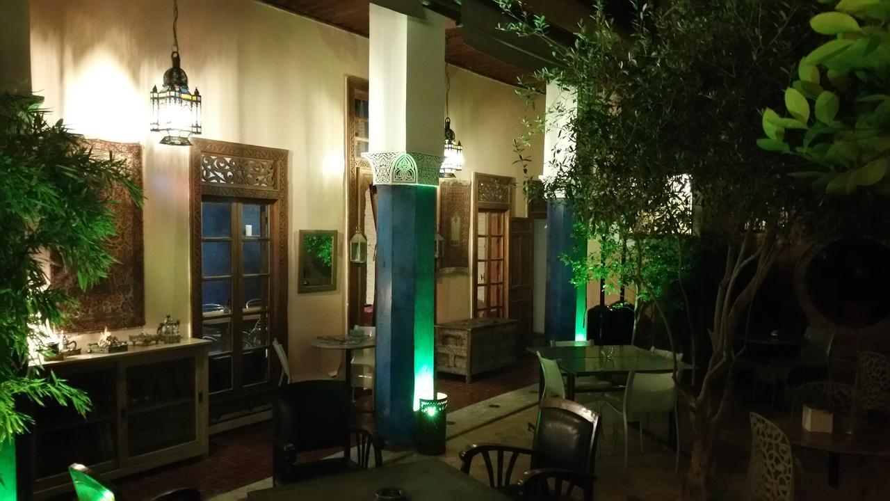 Les Bains De Fez Tara Bed & Breakfast Exterior photo