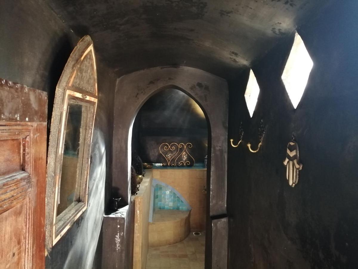 Les Bains De Fez Tara Bed & Breakfast Exterior photo